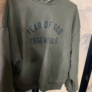 Fear of God ESSENTIALS Olive Fleece Hoodie Logo Hoodie olive